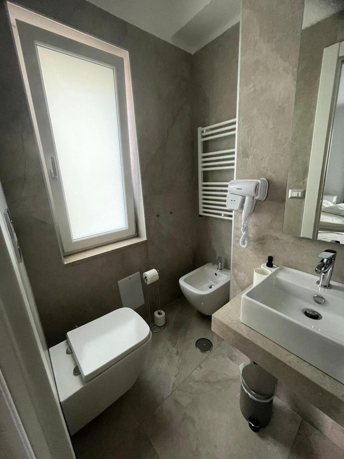 Domus Cervantes Apartment Naples Exterior photo
