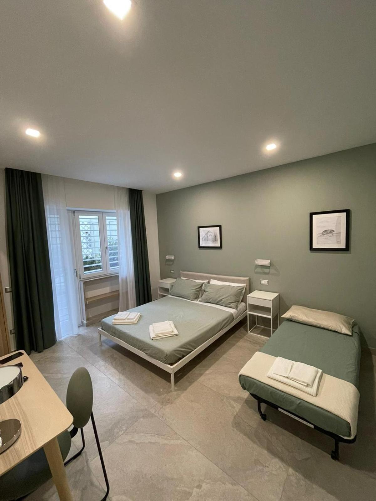 Domus Cervantes Apartment Naples Exterior photo
